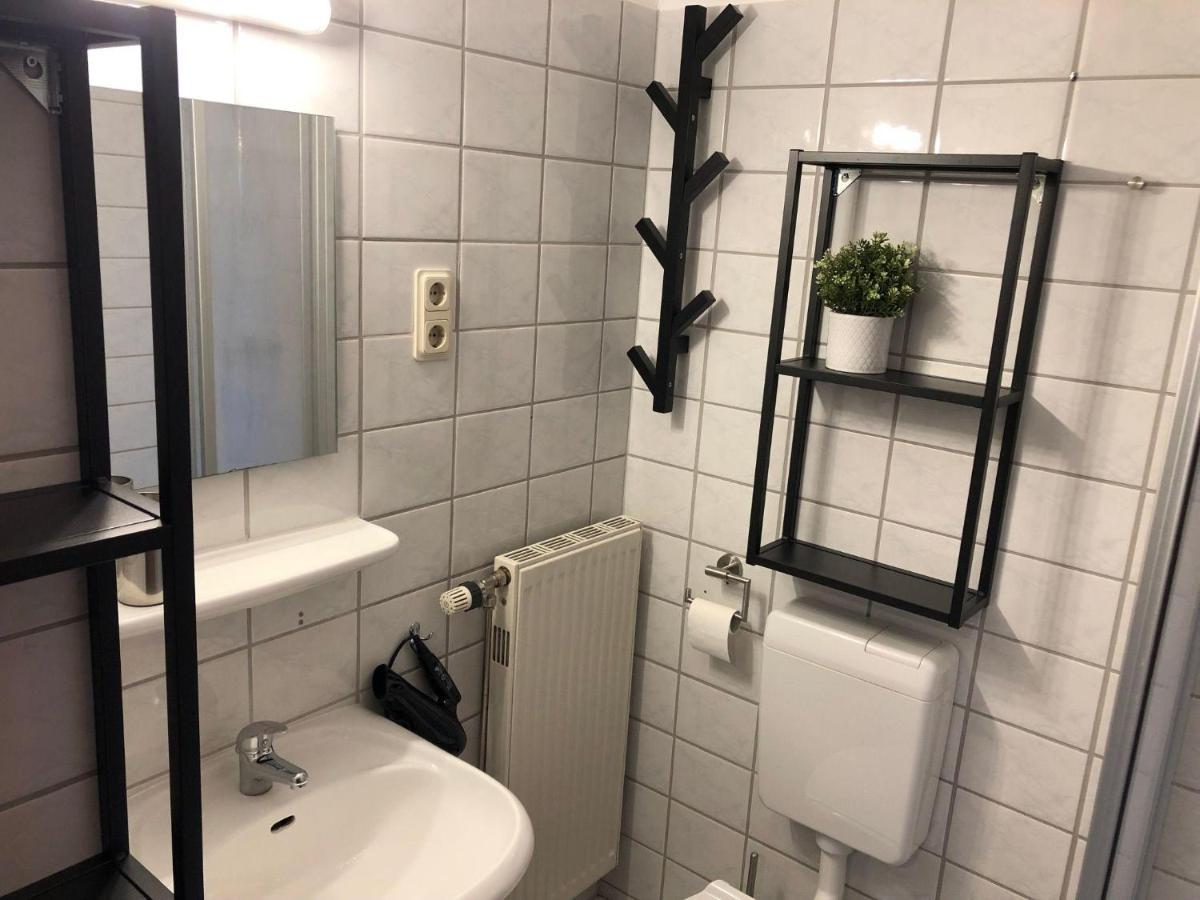 Ferienwohnung-Klaus-Stoertebeker-Mit-Sonnenterrasse-Garten-Zwischen-Strand-Wald-Und-Wiese Gustow  Eksteriør bilde